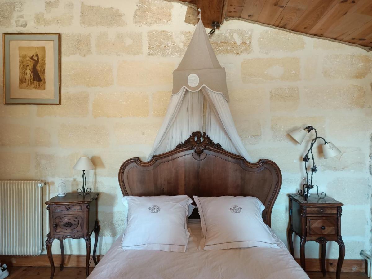 Couette-café Les Logis De *